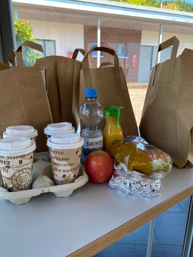 瓦尔茨胡运动酒店 瓦尔茨胡特·田根 外观 照片